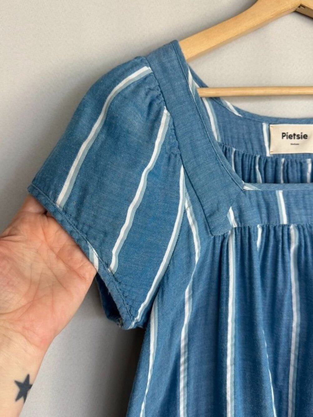 Pietsie Agave Cotton Blue Striped Cap Sleeve Babydoll Shift Dress Size Medium - Picture 3 of 9